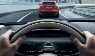 Adaptive Cruise Control with Stop
& Go activation