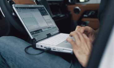 Electronic modules software update
