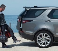 Powered gesture tailgate