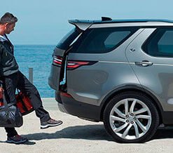 Powered gesture tailgate